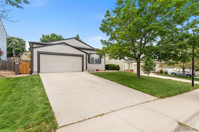 19564 E Ithaca Place Aurora, CO 80013