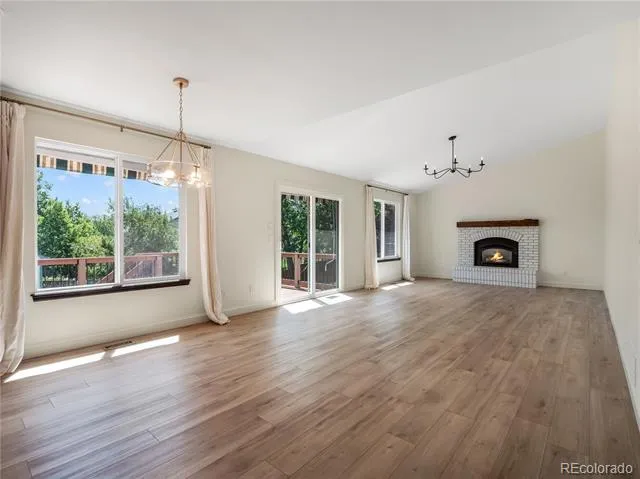 9304 Montrose Way Highlands Ranch, CO 80126