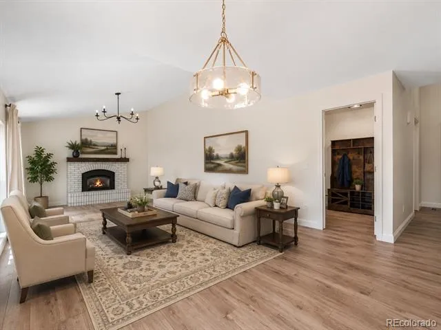 9304 Montrose Way Highlands Ranch, CO 80126