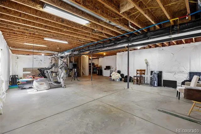 26875 E Clifton Place Aurora, CO 80016
