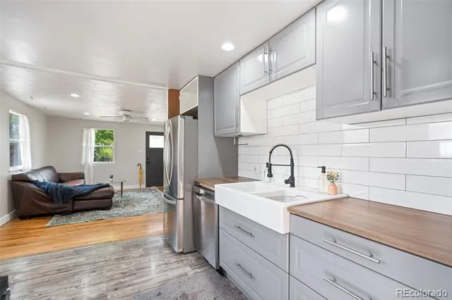 6840 Reno Drive Arvada, CO 80002
