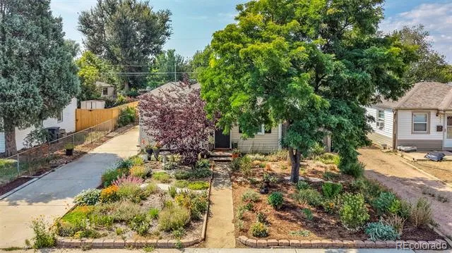 6840 Reno Drive Arvada, CO 80002