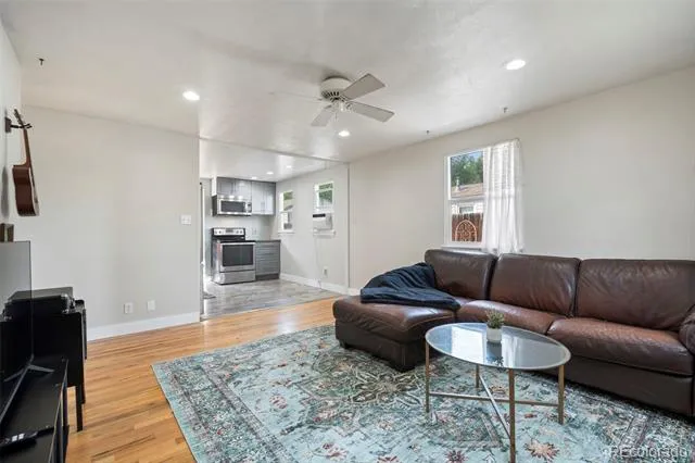 6840 Reno Drive Arvada, CO 80002