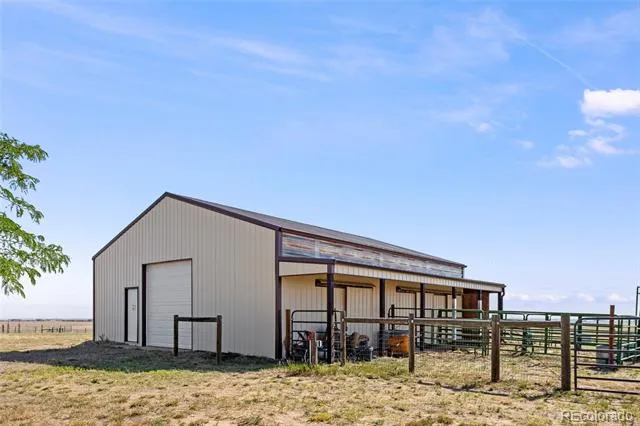 380 Dutch Valley Road Bennett, CO 80102