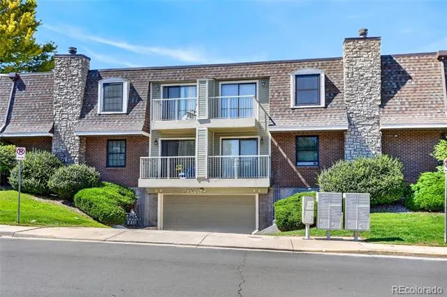 15451 E Wyoming Drive #F Aurora, CO 80017