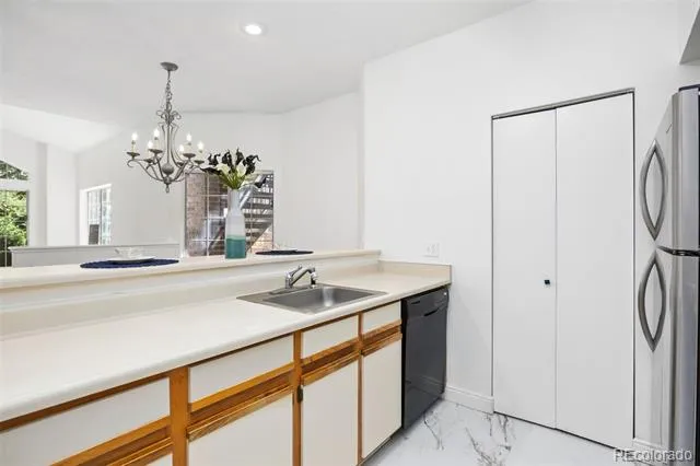 4760 S Wadsworth Boulevard #J104 Littleton, CO 80123