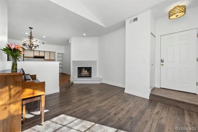 4760 S Wadsworth Boulevard #J104 Littleton, CO 80123