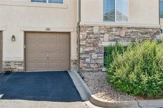 1445 S Chambers Road #101 Aurora, CO 80017