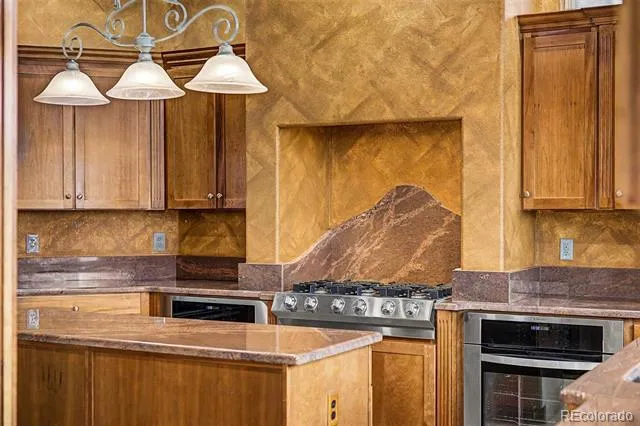 11164 W Yucca Littleton, CO 80125