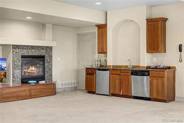 11164 W Yucca Littleton, CO 80125