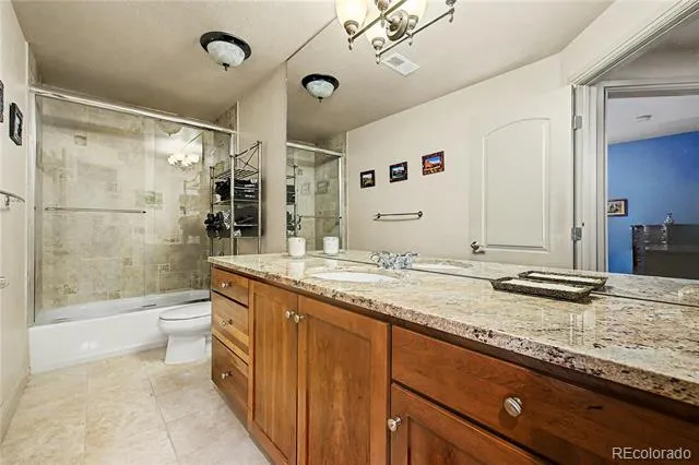 11164 W Yucca Littleton, CO 80125