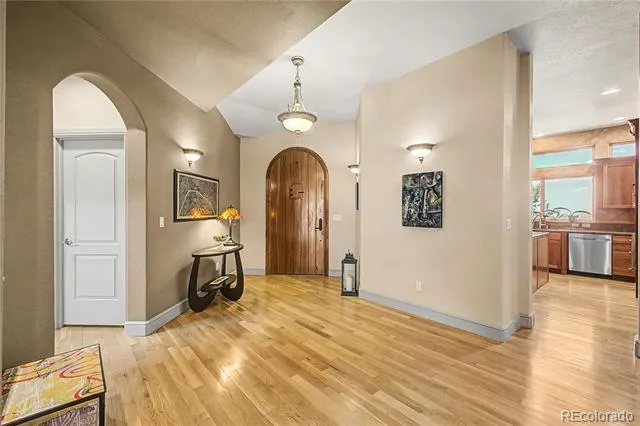 11164 W Yucca Littleton, CO 80125