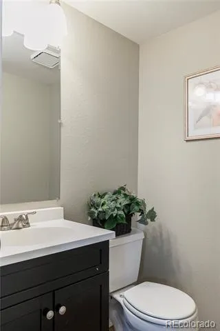 633 Walden Court Littleton, CO 80126