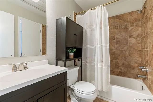 633 Walden Court Littleton, CO 80126