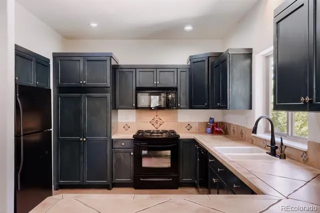 9890 Hardy Road Colorado Springs, CO 80908