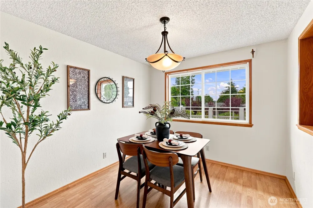 442 E 31st Street #D3 Bremerton, WA 98310