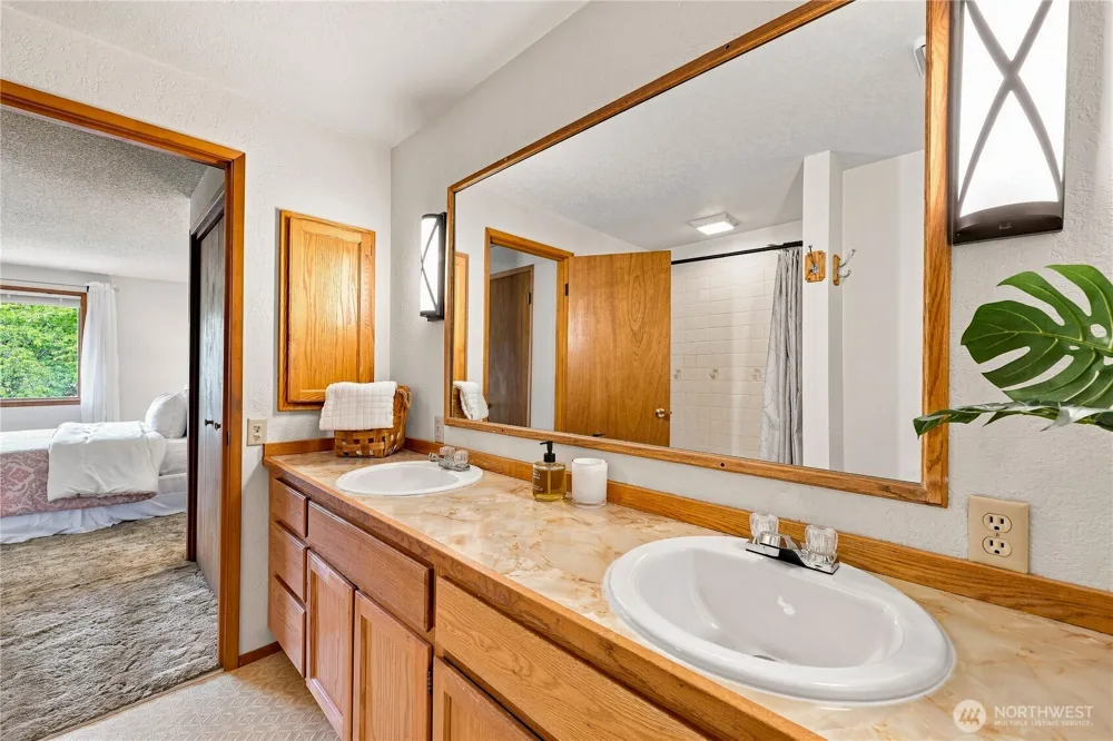 442 E 31st Street #D3 Bremerton, WA 98310