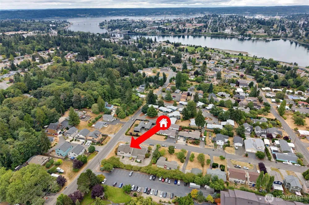 442 E 31st Street #D3 Bremerton, WA 98310