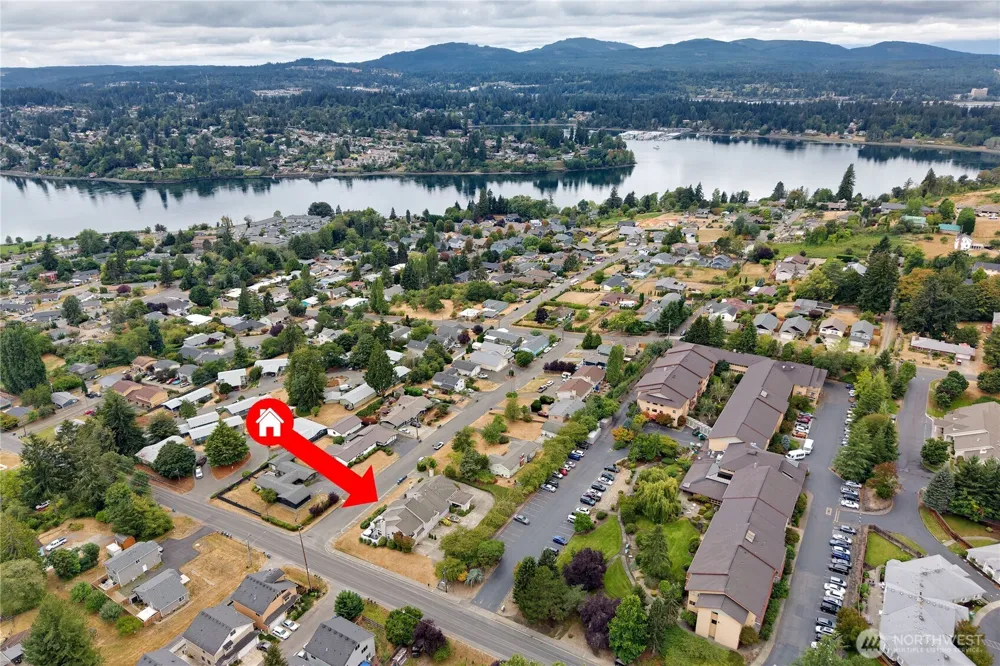 442 E 31st Street #D3 Bremerton, WA 98310