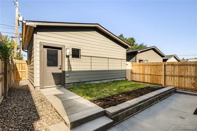 1619 Yates Street Denver, CO 80204