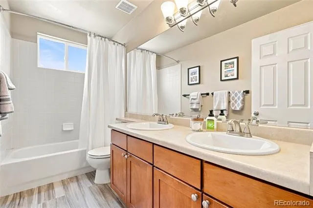 2356 Dogwood Drive Erie, CO 80516