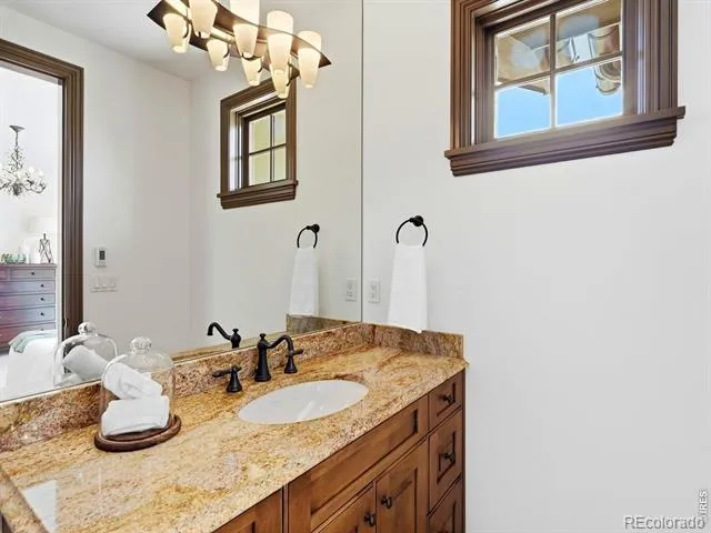 1285 Meadow Place Boulder, CO 80304