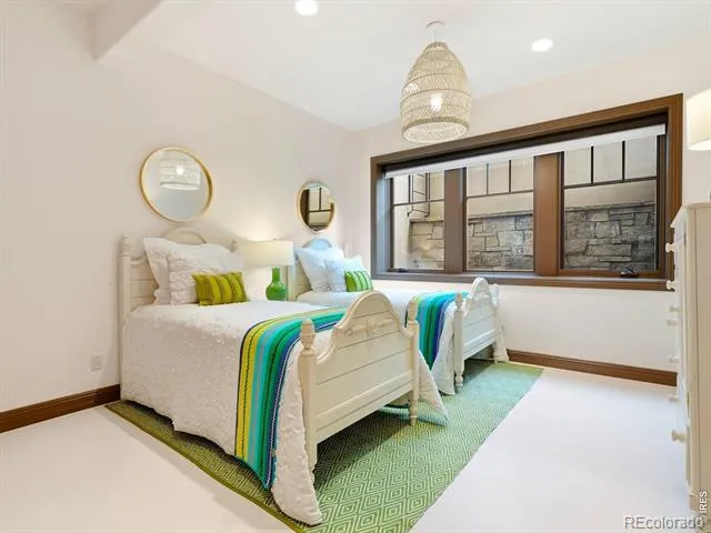 1285 Meadow Place Boulder, CO 80304
