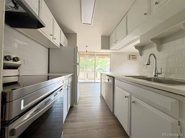 937 Clarkson Street #206 Denver, CO 80218
