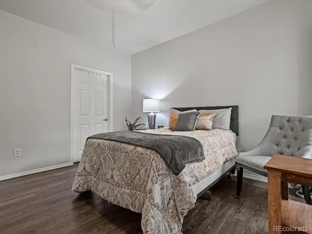 1672 W Canal Circle #412 Littleton, CO 80120