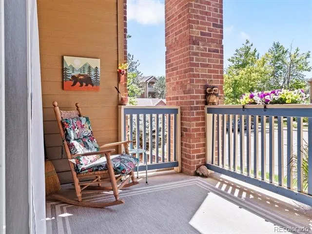 1672 W Canal Circle #412 Littleton, CO 80120