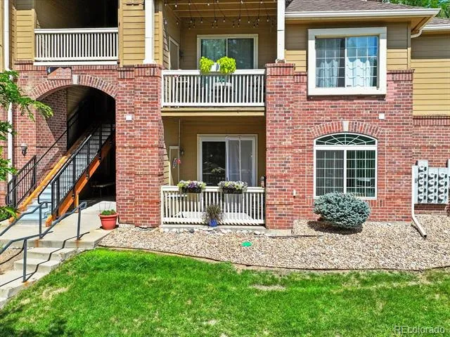 1672 W Canal Circle #412 Littleton, CO 80120