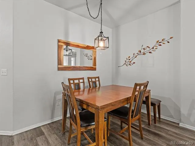 1672 W Canal Circle #412 Littleton, CO 80120