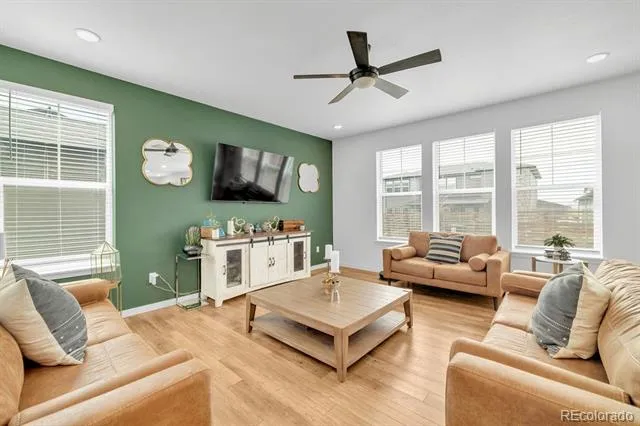 3847 Catawba Way Aurora, CO 80019