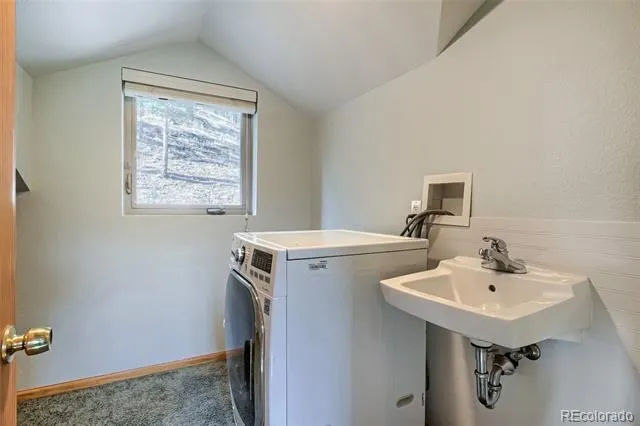 9899 Overlook Road Sedalia, CO 80135
