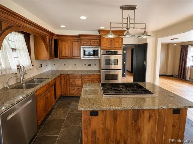 3356 W 46th Avenue Denver, CO 80211