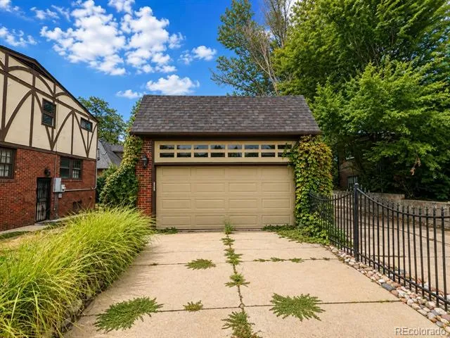 3356 W 46th Avenue Denver, CO 80211