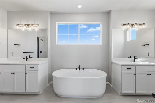 24382 E Atlantic Drive Aurora, CO 80016