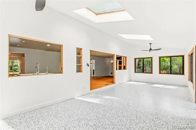 1684 E Dry Creek Place Centennial, CO 80122