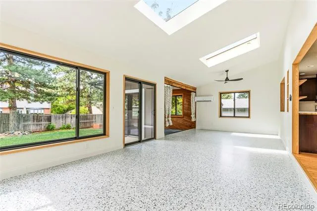 1684 E Dry Creek Place Centennial, CO 80122