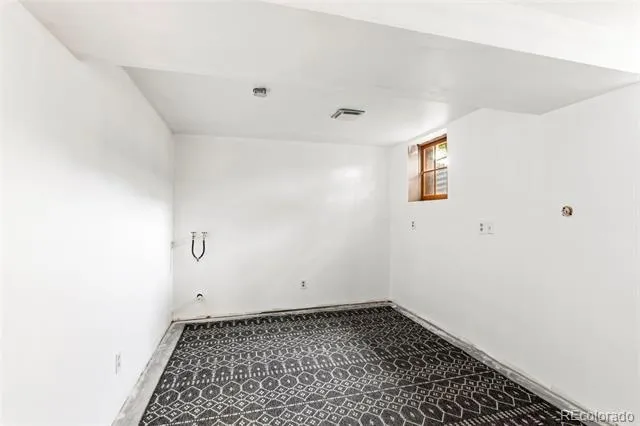 1684 E Dry Creek Place Centennial, CO 80122