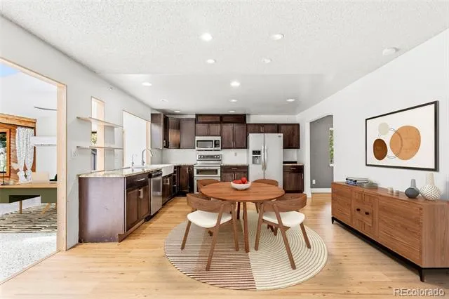 1684 E Dry Creek Place Centennial, CO 80122