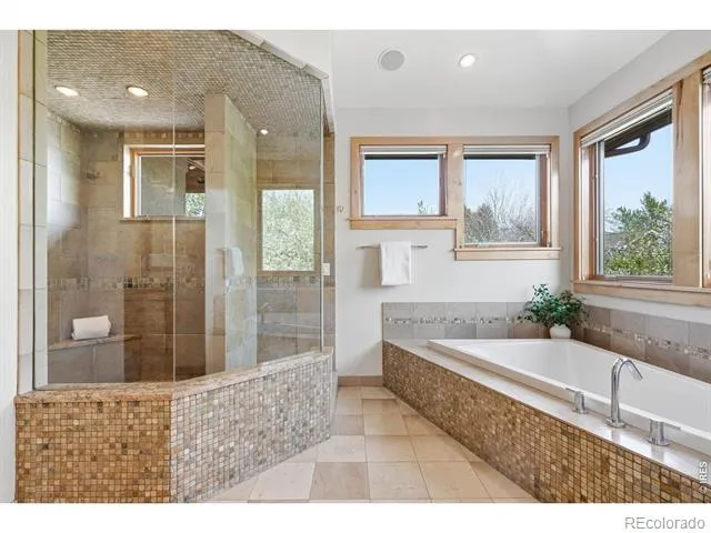 1945 Norwood Avenue Boulder, CO 80304