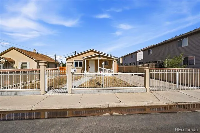 518 15th Avenue Court Greeley, CO 80631