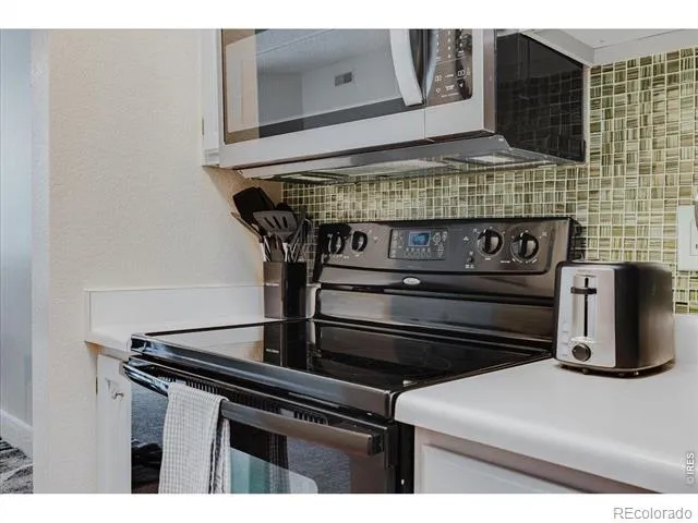 7430 Singing Hills Drive #204 Boulder, CO 80301