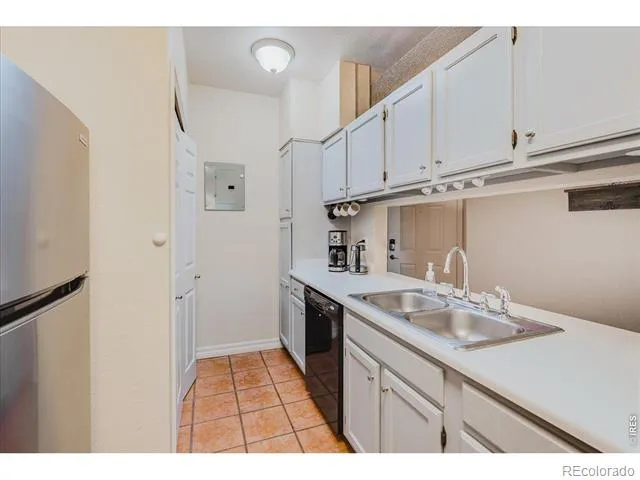 7430 Singing Hills Drive #204 Boulder, CO 80301