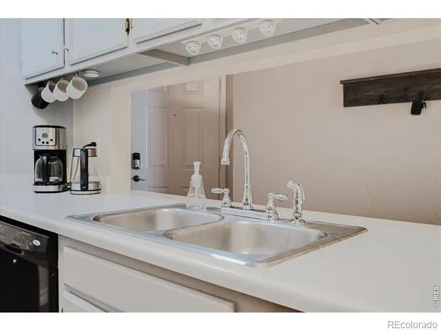 7430 Singing Hills Drive #204 Boulder, CO 80301