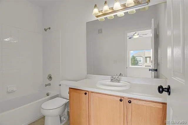 14700 E 104th Avenue #2105 Commerce City, CO 80022