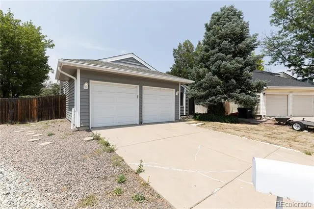 4051 E 126th Place Thornton, CO 80241