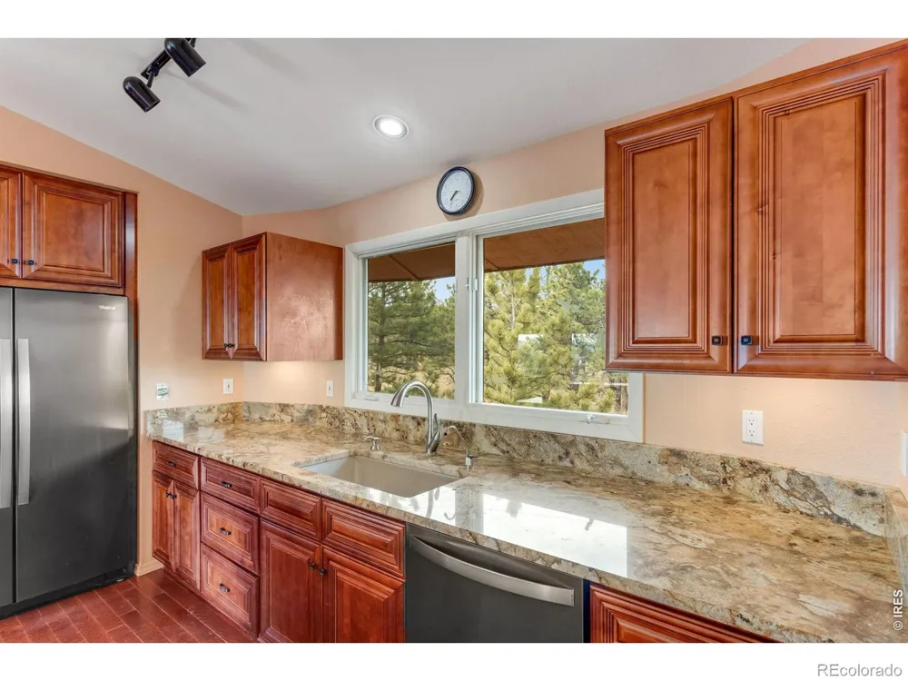 3001 Eagle Ridge Road Lyons, CO 80540