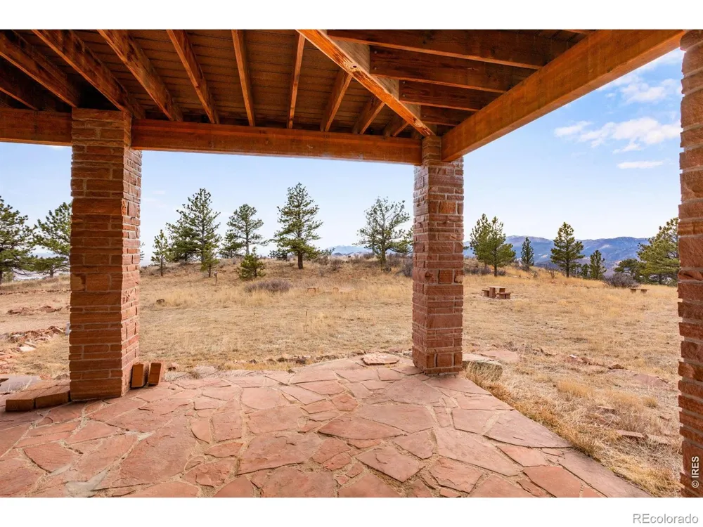 3001 Eagle Ridge Road Lyons, CO 80540
